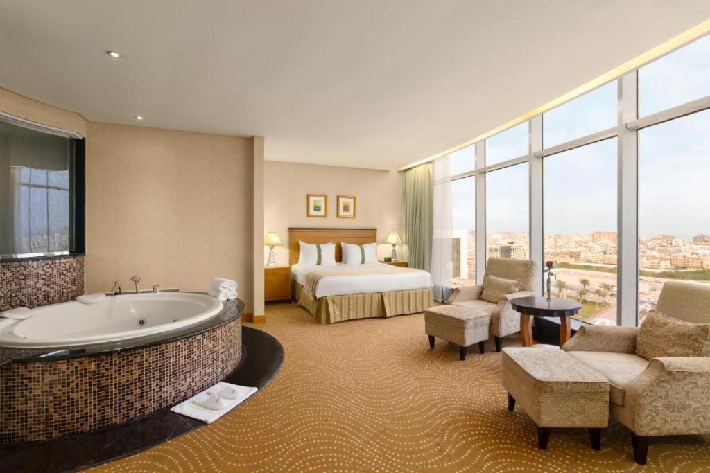 Eastyard - Formerly Ramada By Wyndham Hotel 3*
